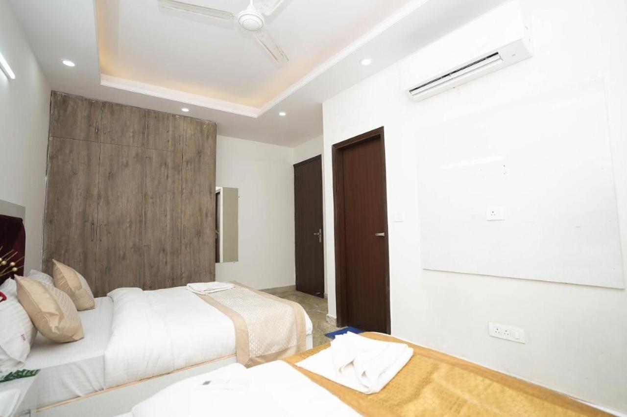 Hotel Sarthi Guest House In Jangpura Bhogal Near Nizamuddin Railway Station New Delhi